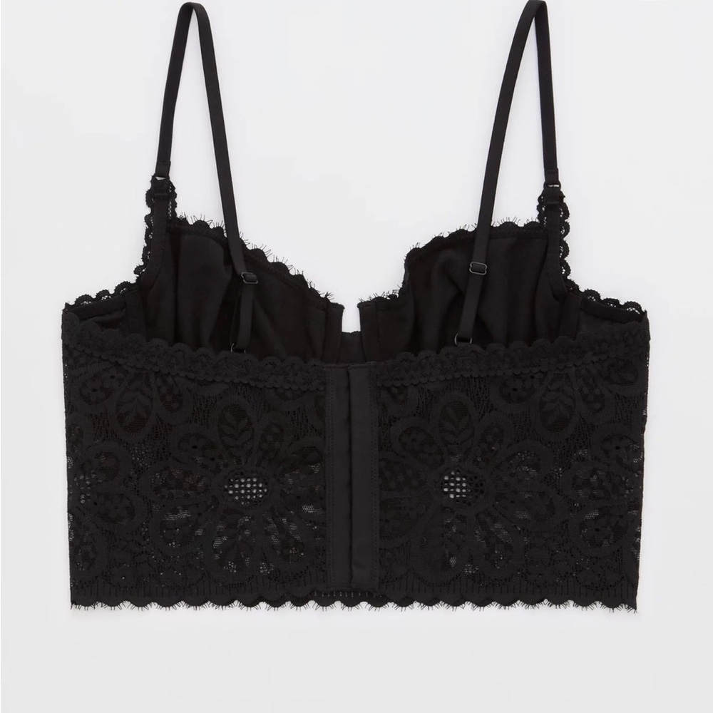 Aerie
Show Off Coquette Lace Unlined Bra - Picture 2 of 9